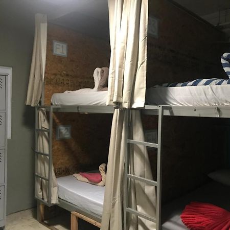 Guacamundo Beach Hostel 5Th. Ave 普拉亚卡门 外观 照片